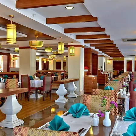 Resort Star Side